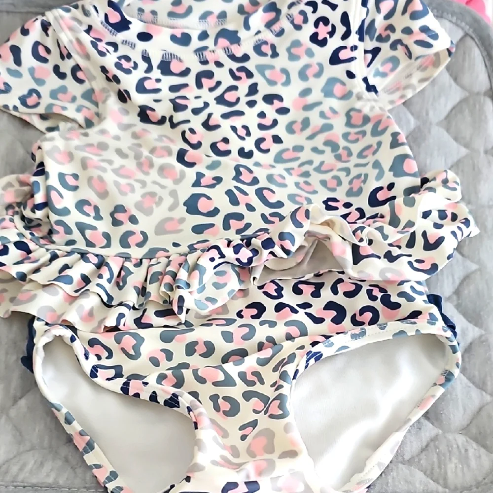 2pc 18-24m Short Sleeve Animal Print Swim Set Ruffle Butts